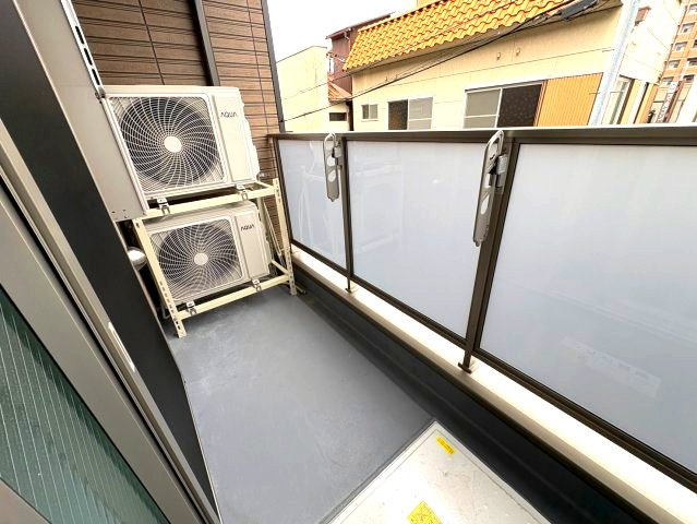 レジーナ本町のバルコニー