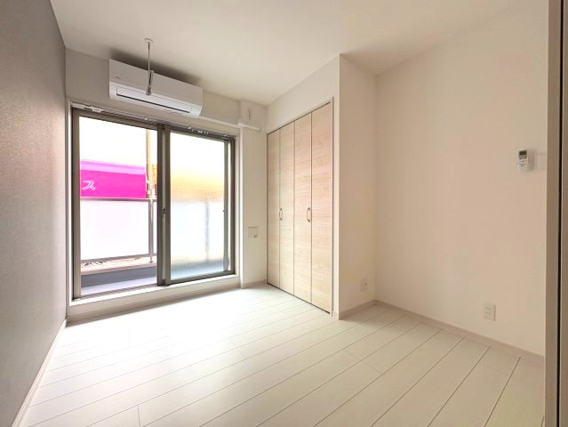 レジーナ本町の洋室