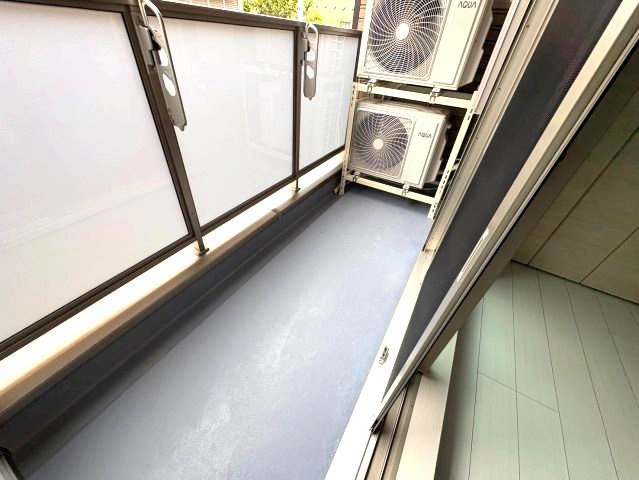 レジーナ本町のバルコニー