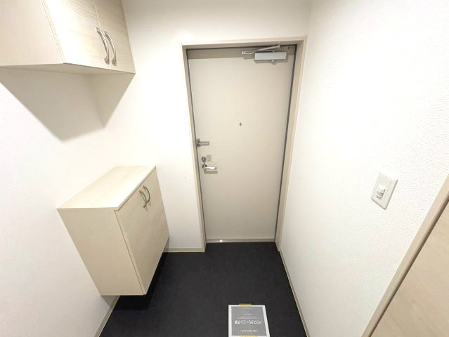 レジーナ本町の玄関