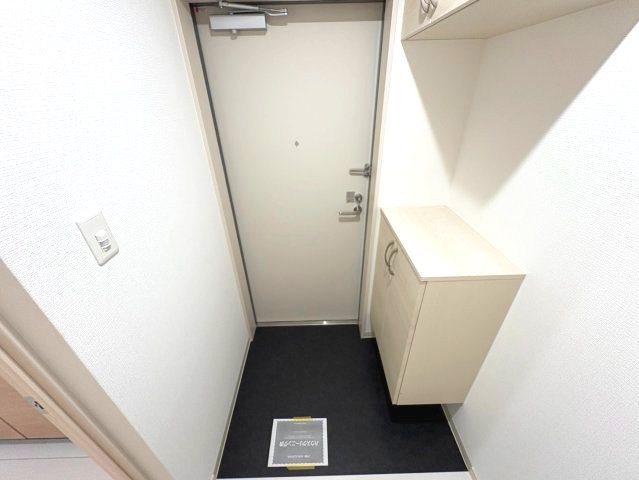 レジーナ本町の玄関
