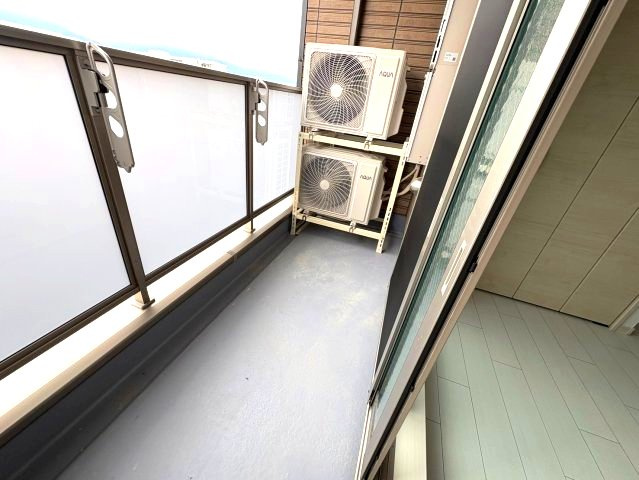レジーナ本町のバルコニー