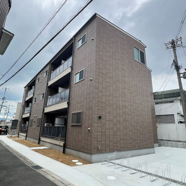 レジーナ本町の外観