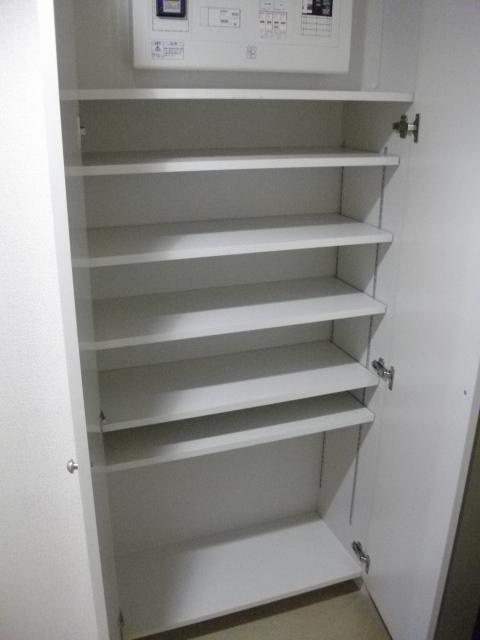 エクセレント上落合 の収納|玄関収納