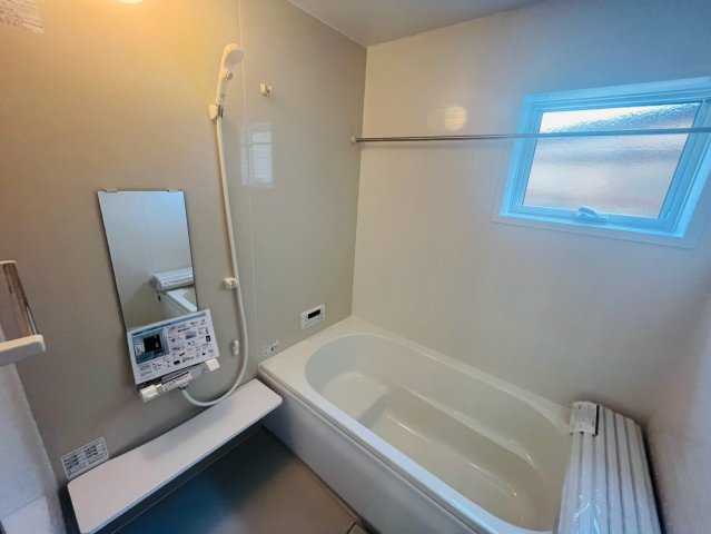 【Livele Garden】　栃木市岩舟町静和　第５　全2邸の浴室|〇１号棟　浴室〇
明るく清潔感のある浴室♪
2026年8月撮影