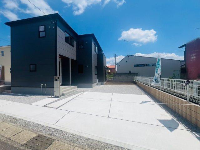【Livele Garden】　栃木市岩舟町静和　第５　全2邸の前面道路含む現地写真|カースペース並列2台駐車可能♪
2026年8月撮影