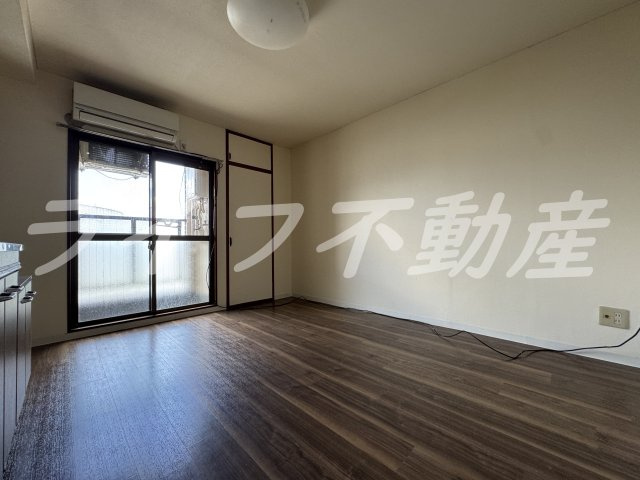 コーポウエスト神路　仲介手数料無料の内装|内装もきれいです