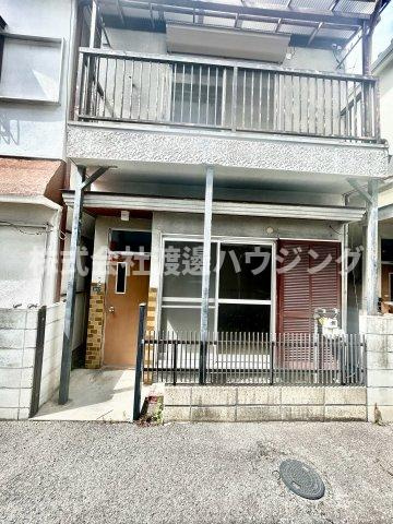 南武庫之荘7丁目一戸建のエントランス