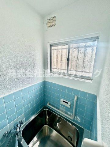 南武庫之荘7丁目一戸建のその他|窓