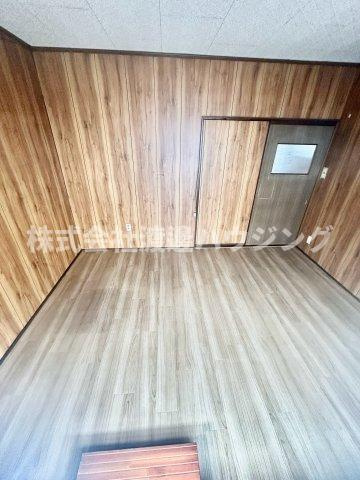 南武庫之荘7丁目一戸建の寝室