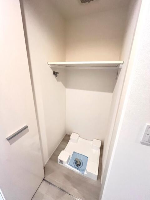レジディア西麻布の設備|洗濯機置場
