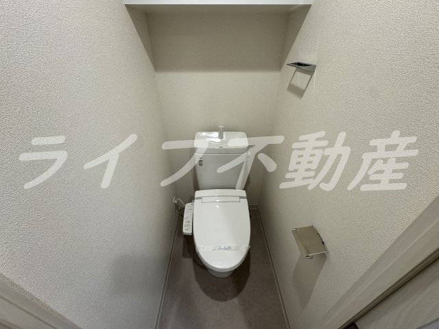 プレサンス森ノ宮　THEゲートのトイレ|コンパクトで使いやすいトイレです
