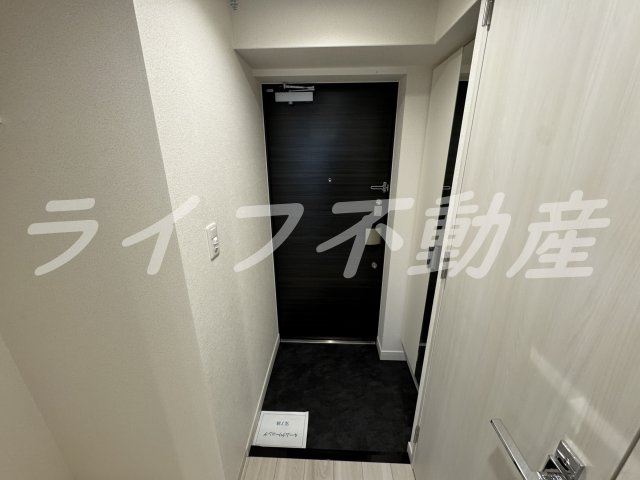 プレサンス森ノ宮　THEゲートの玄関|明るい玄関です