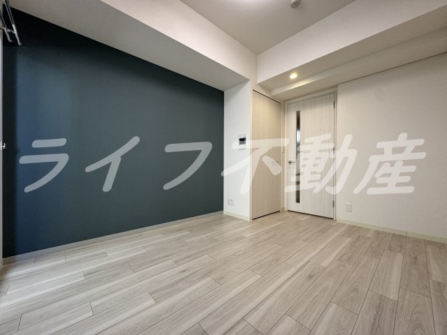 プレサンス森ノ宮　THEゲートの洋室|広々とした洋室です