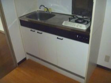 千葉市中央区弁天２丁目の賃貸マンションのキッチン