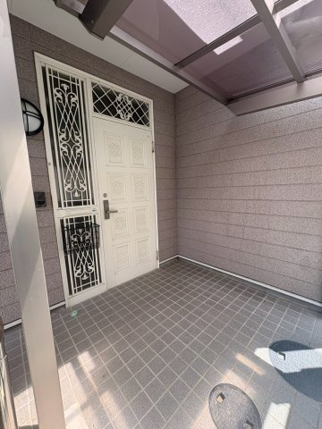 豊田市市木町日影戸建のエントランス
