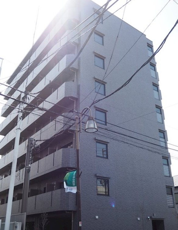 ルーブル東十条弐番館の外観