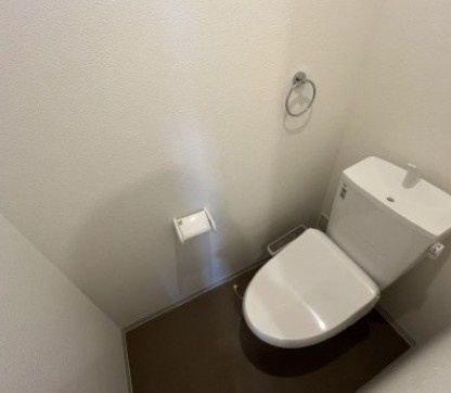 ジーメゾン吉川ノースのトイレ|※同施工会社参考写真