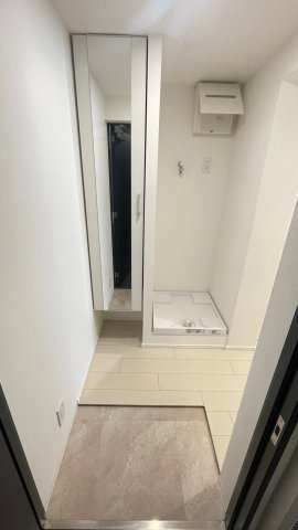 エルファーロ池尻の玄関