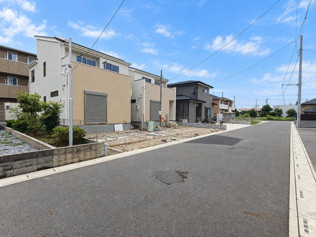 八潮市　西袋　新築戸建　全2棟の前面道路含む現地写真|前面道路含む現地写真です