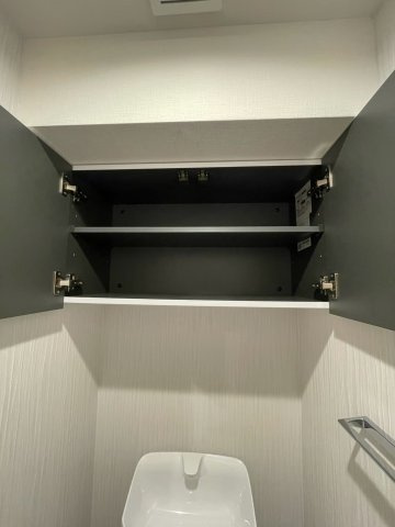  ジーグランデ三ノ輪のトイレ|トイレ上収納