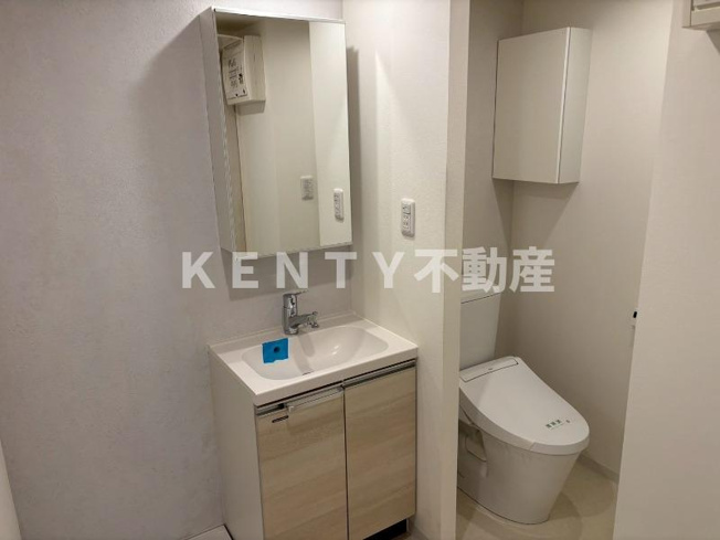 【トイレ】 | CREALpremier目黒 | 落ち着いたトイレです