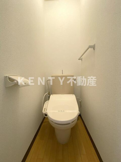 【トイレ】 | ラプラス千鳥 | 落ち着いた色調のトイレです