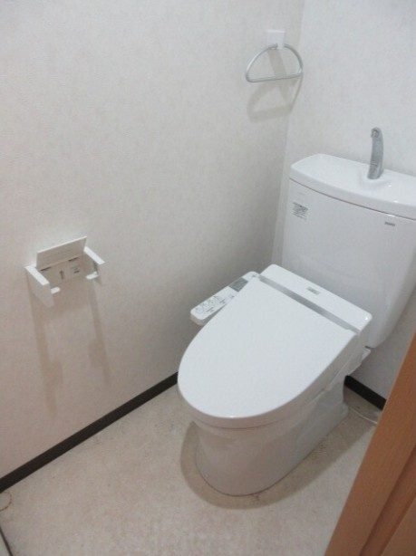 朝日屋ビルのトイレ