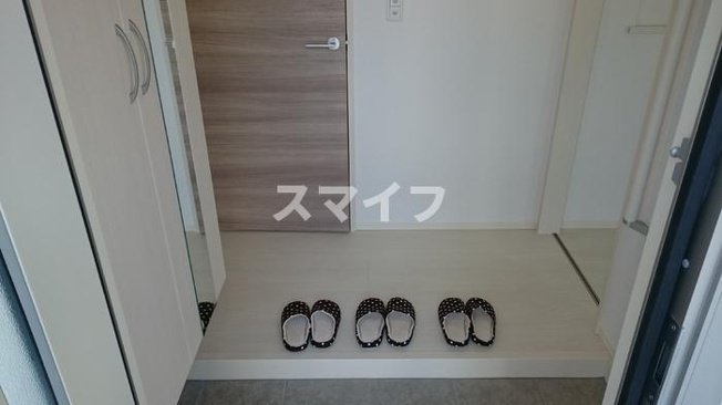 【玄関】 | メゾン　グリシーヌ