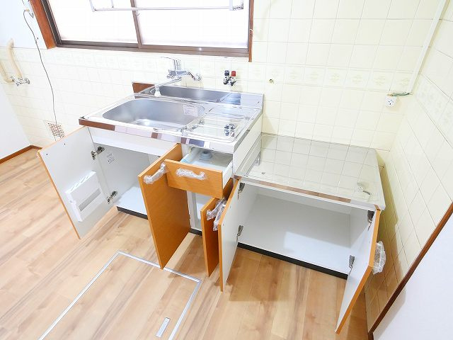 南紀寺戸建のキッチン|お料理しやすいキッチンです