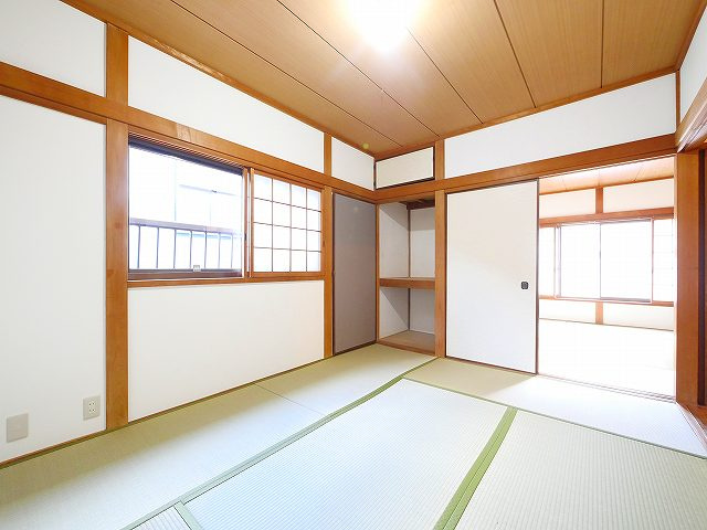 南紀寺戸建の和室|明るい和室です