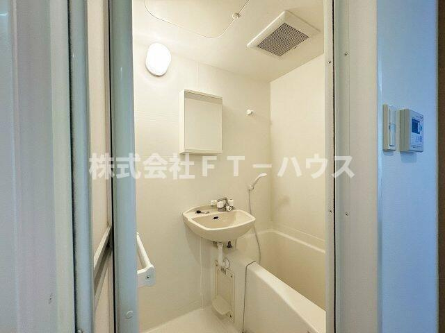 プライマル西船橋の浴室