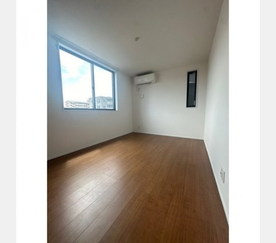 Ｋｏｌｅｔ津田沼＃１５の居間・リビング|その他画像