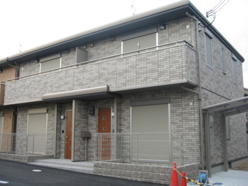 敷地内に無料駐車場付き！（１台）