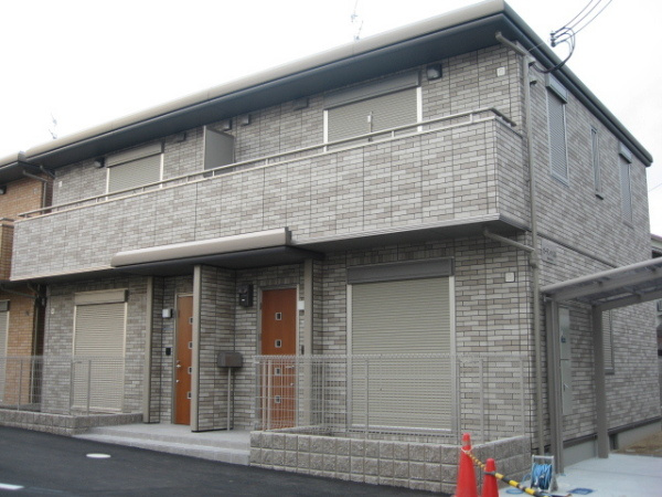 敷地内に無料駐車場付き！（１台）