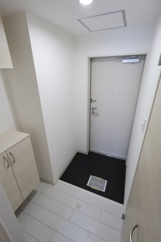 【玄関】 | レジーナ本町