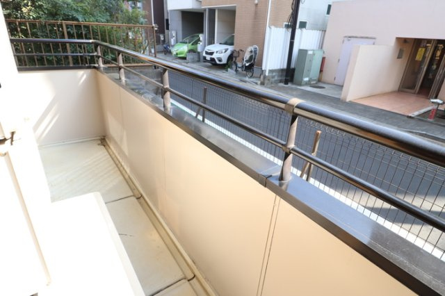 エミネンス 壱番館のバルコニー