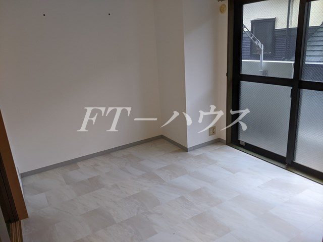 ボナールタカシの内装