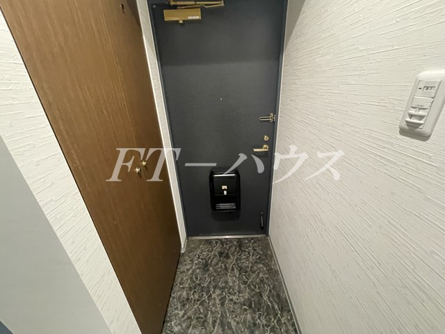 ボナールタカシの玄関