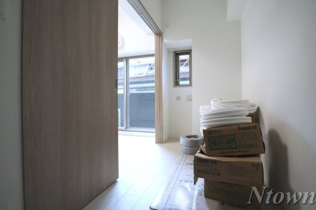 【洋室】 | プレサンス名古屋ルーカス | 落ち着いた色調の洋室です