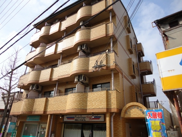 プリンス小束山