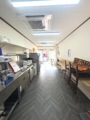 新今里４丁目住宅付き店舗戸建ての内装