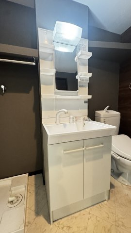 アコルト箱崎の洗面所