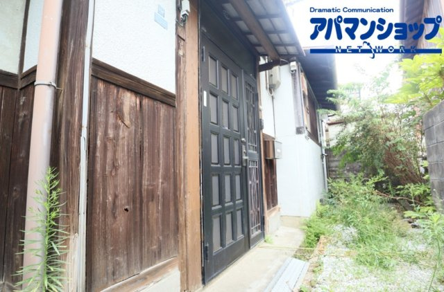 北新町貸家