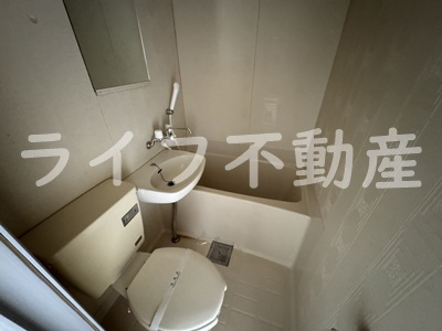 ロイヤル俊徳Ⅱの浴室|お風呂です