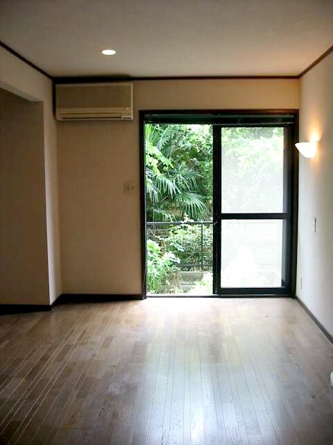 保谷町５丁目賃貸住宅の居間・リビング