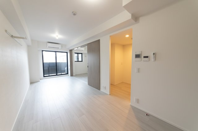 RESIDENCE　KOENJIの居間・リビング