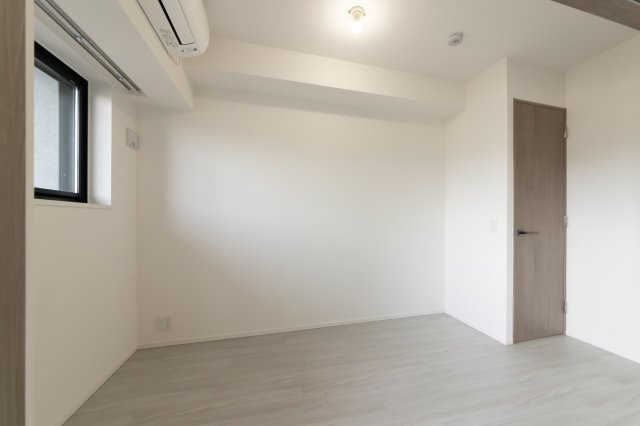 RESIDENCE　KOENJIの洋室