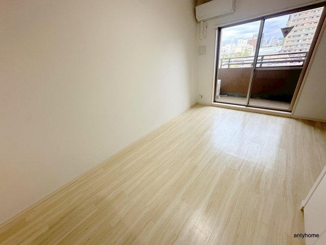 CITYSPIRE難波WESTの寝室