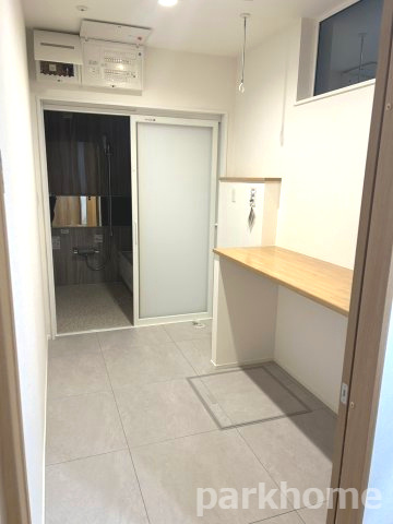 土佐市高岡町乙　築浅平屋中古住宅の脱衣所|ランドリースペース